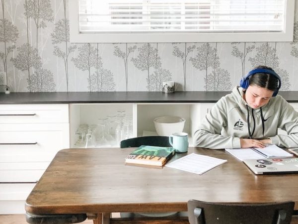 How to Build a Spanish Study Habit in Just 20 Minutes a Day and Stay&nbsp;Motivated